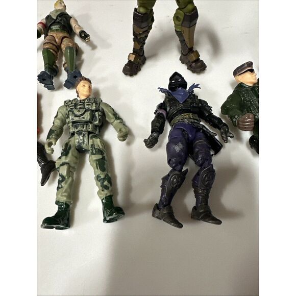 Lot Of 6 Action Figures - Picture 3 of 7